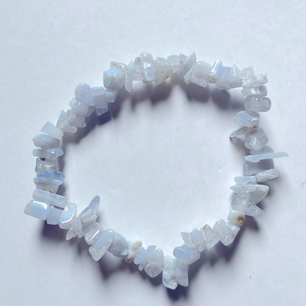 Agate blue stretch bracelet